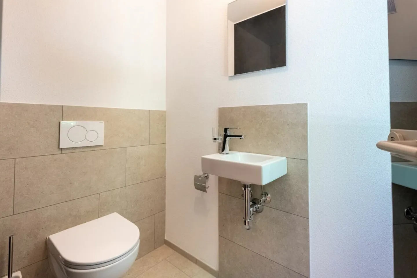 Exklusives 6.5-Zimmer Einfamilienhaus mit Alpenpanorama - Raum für Visionen in Rothenbrunnen - Foto 10 von 14