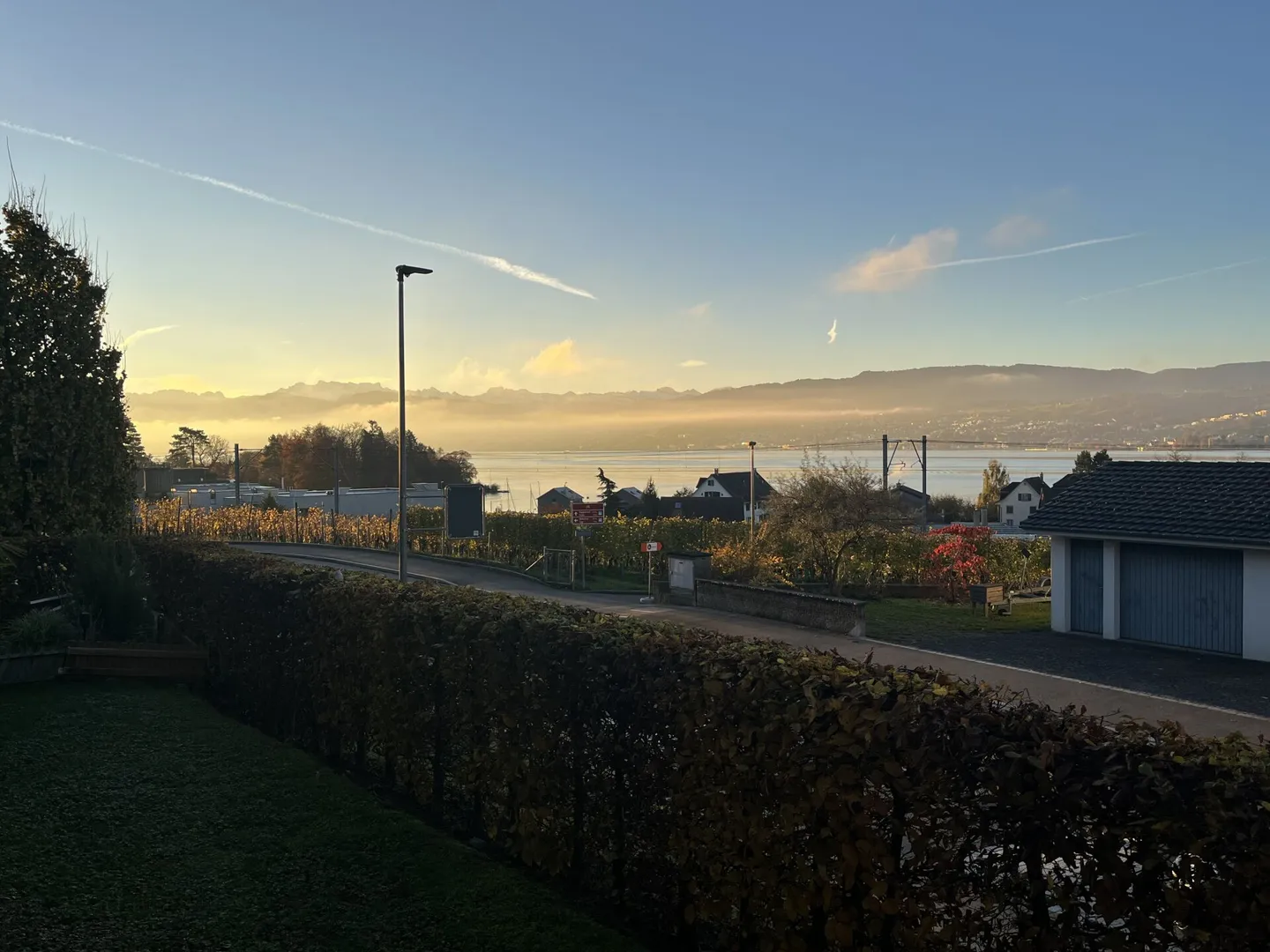 Attraktive Wohnung mit Gartensitzblatz und Seeblick - Foto 1 von 3
