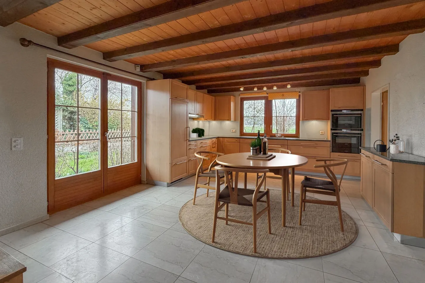 Peace, Sun, Space: dreamy country house on the edge of the meadow - Photo 7 of 12