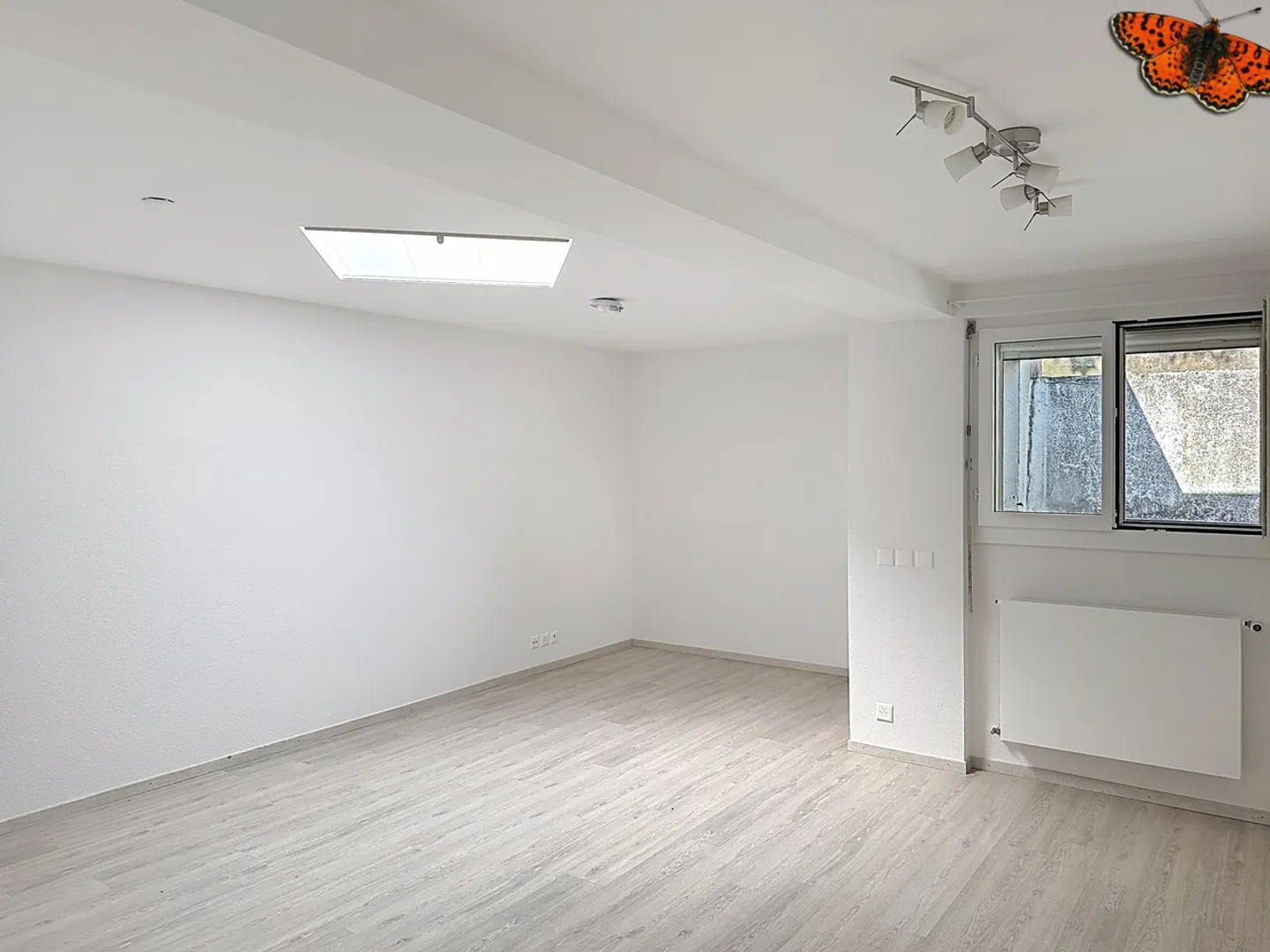 GERÄUMIGE 4-ZIMMER-WOHNUNG - Ideal für eine Wohngemeinschaft! - Foto 8 von 13