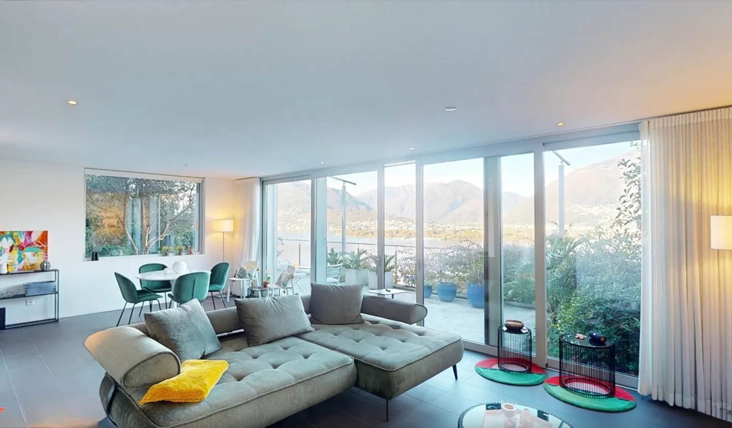 Elegantes Wohnhaus mit Seesicht und Terrasse - Foto 2 von 22