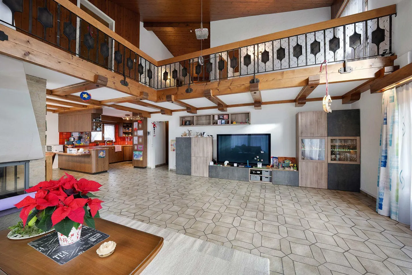 detached house - Photo 4 of 13