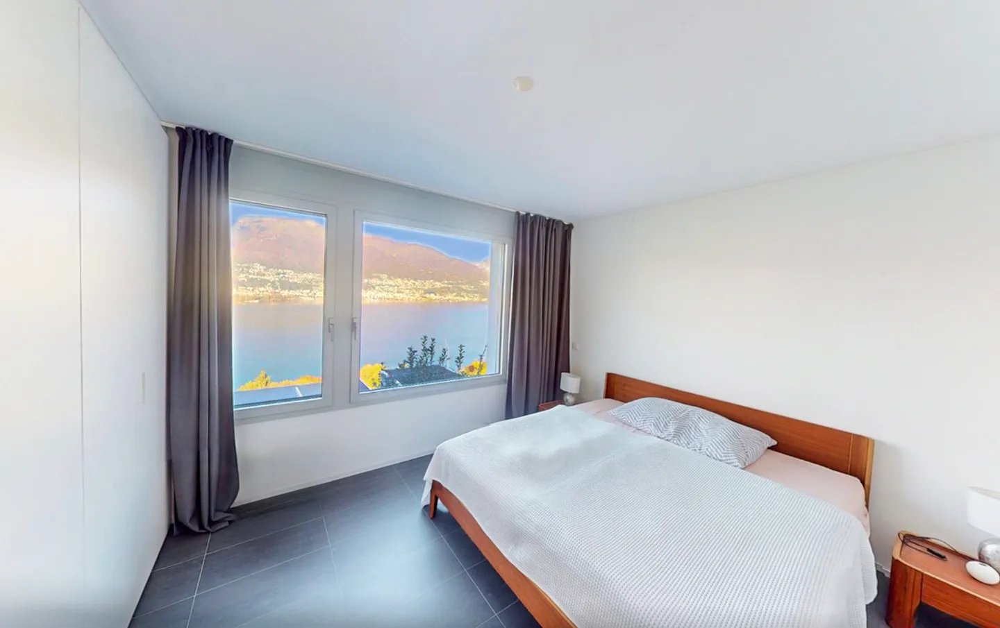 Elegantes Wohnhaus mit Seesicht und Terrasse - Foto 8 von 22