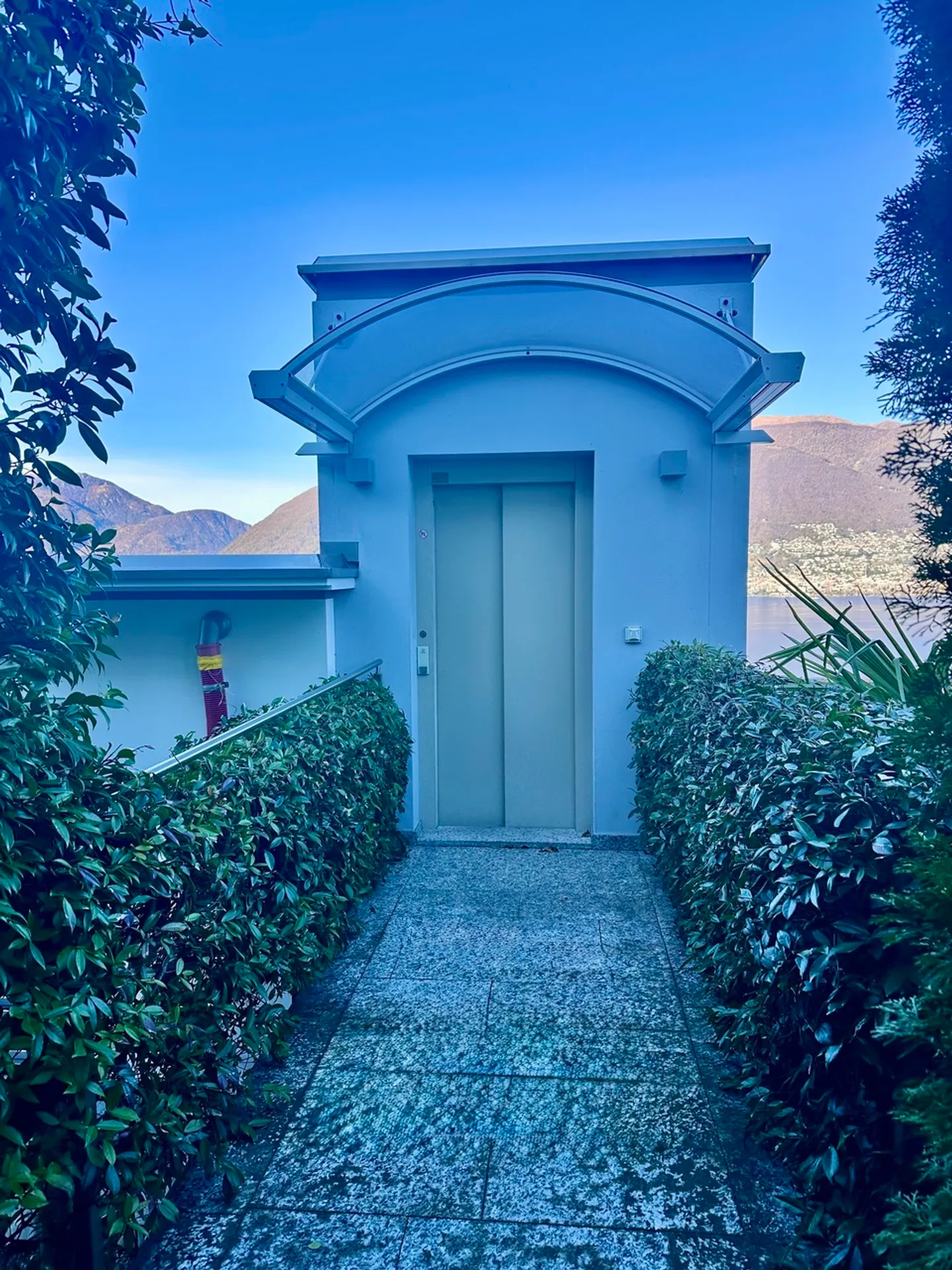 Elegantes Wohnhaus mit Seesicht und Terrasse - Foto 20 von 22