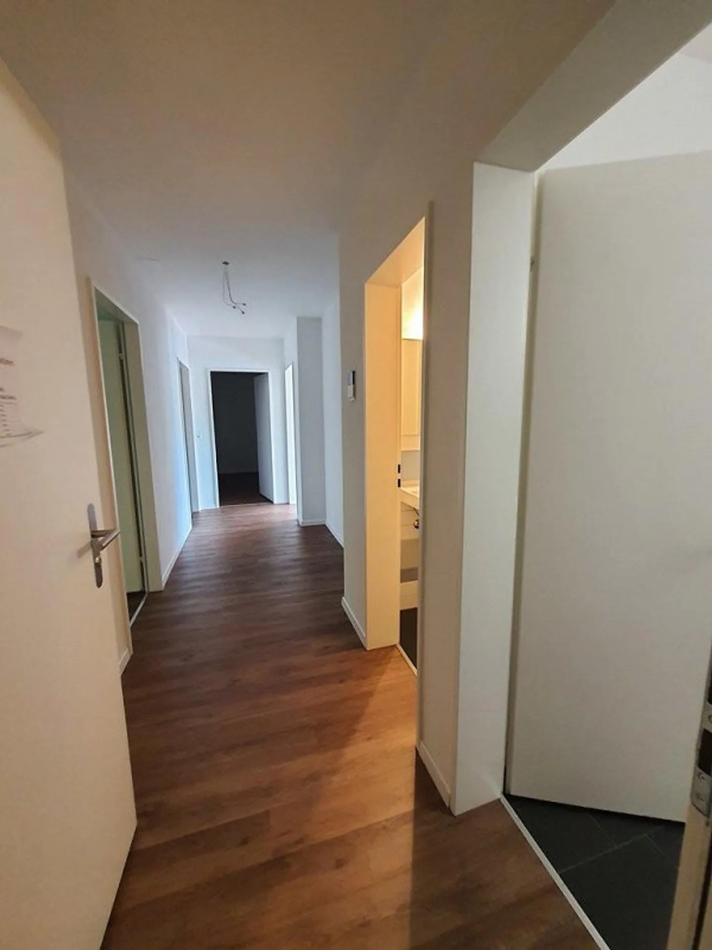 Modern 4-room apartment in Altenberg in Bern for rent - Photo 4 of 12