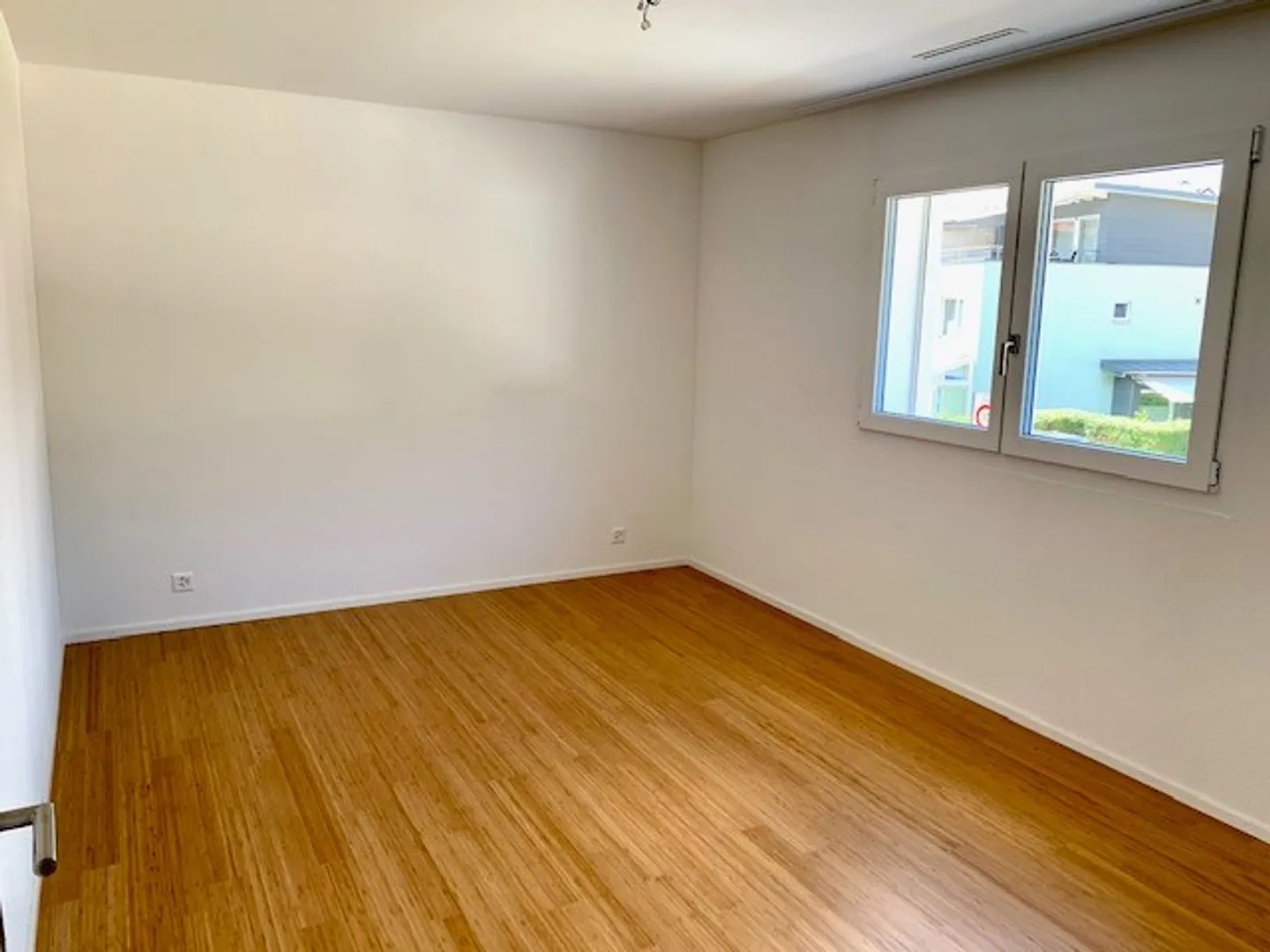 Attico moderno di 3.5 locali - Foto 5 di 8