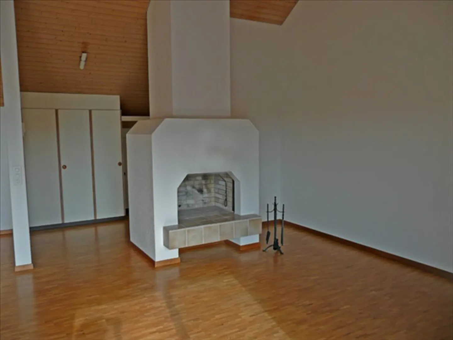 2.5 Room Attic Apartment with Large Terrace - Photo 4 of 8
