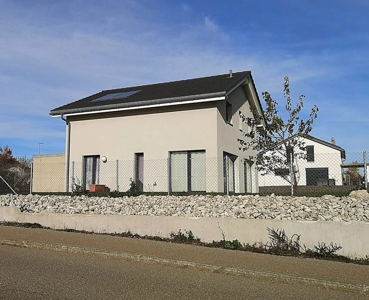 Grande maison soignée de 2016, 6.5pces, garage double, terrasse, vue - Photo 5 sur 13