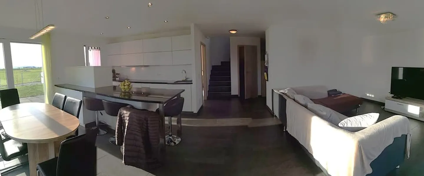 Grande maison soignée de 2016, 6.5pces, garage double, terrasse, vue - Photo 10 sur 13