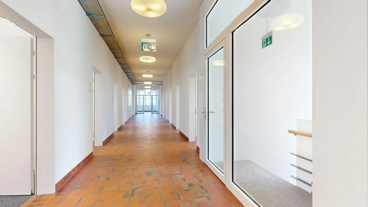 Spazi per uffici in affitto nel Selveareal Thun! - Foto 6 di 7