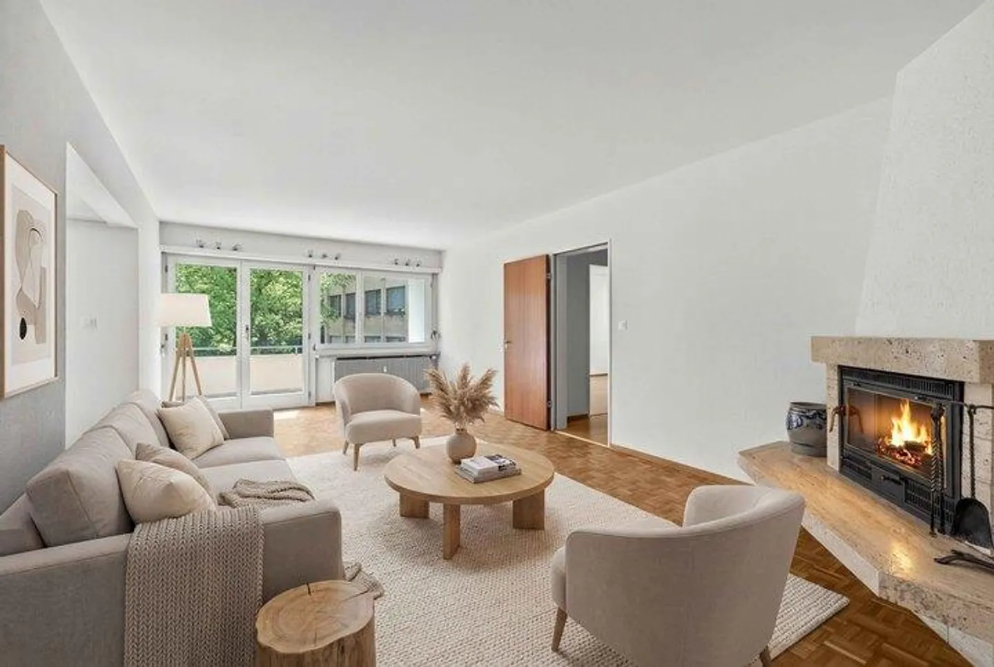 Geräumige Wohnung mit Dachterrasse - Foto 2 von 8