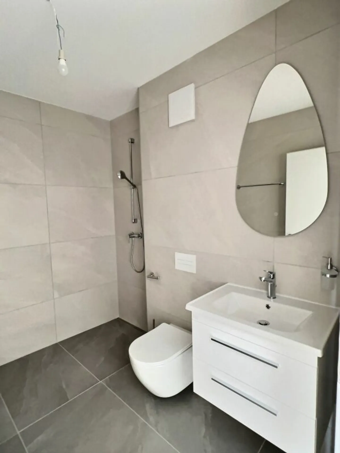 4,5 Zimmer in Aproz (Sion) - neu - Dachgeschoss - Foto 13 von 16