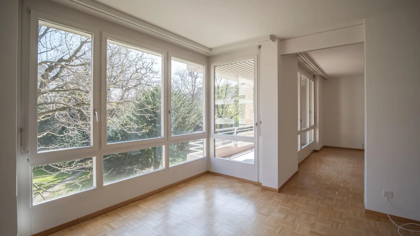 APPARTAMENTO STRAVAGANTE CON 5 CAMERE NEL CUORE DI BASEL - Foto 7 di 12