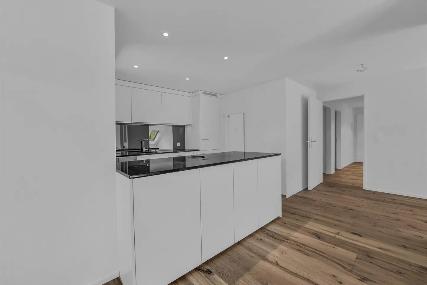 Totalrenovierte 4.5-Zimmer-Dachwohnung - Foto 3 von 27