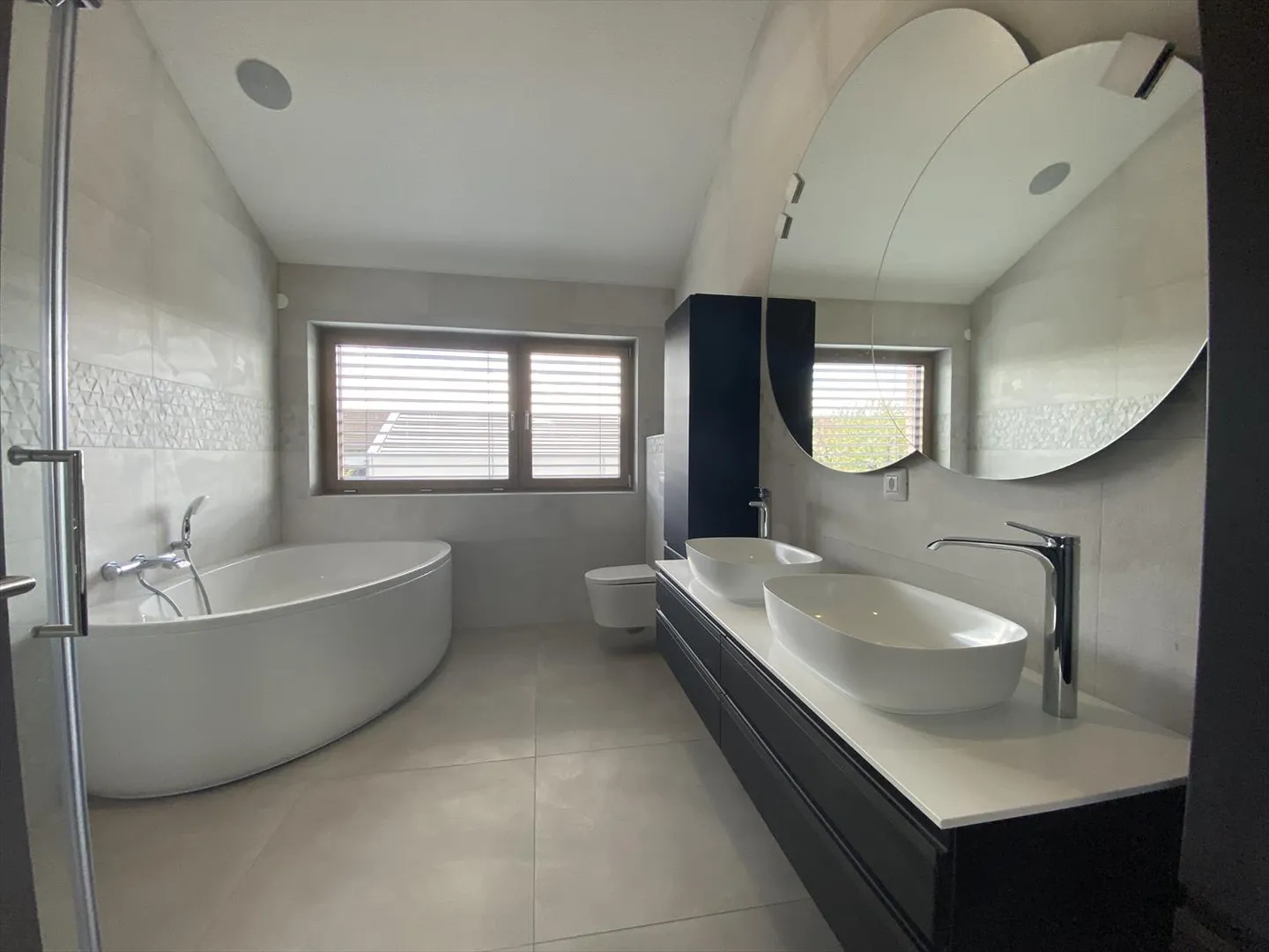 Villa - Photo 12 of 13