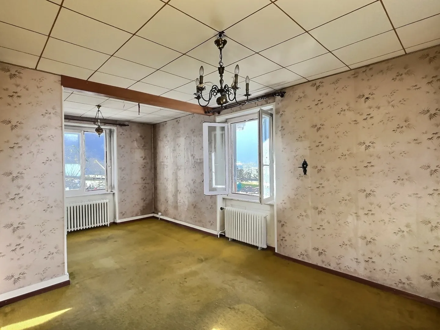 25 36 Villa à rénover Lavey-Village. - Photo 3 sur 13