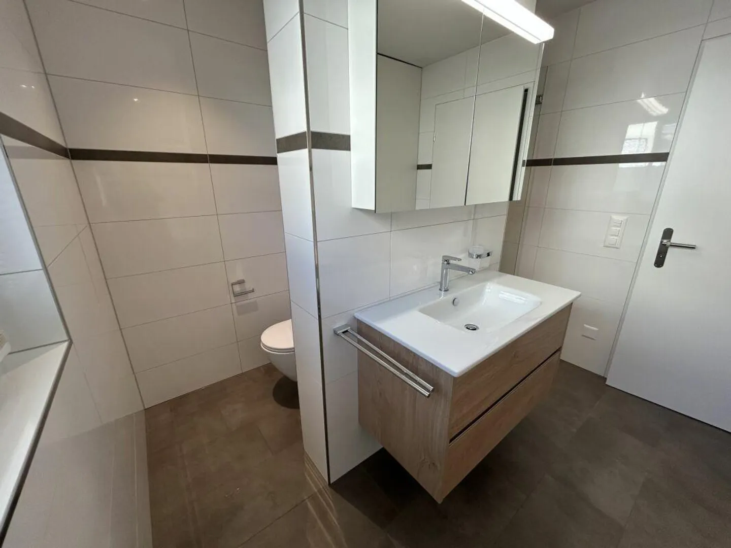 Light-Filled Garden Apartment - Ready for Spring - Photo 5 of 10