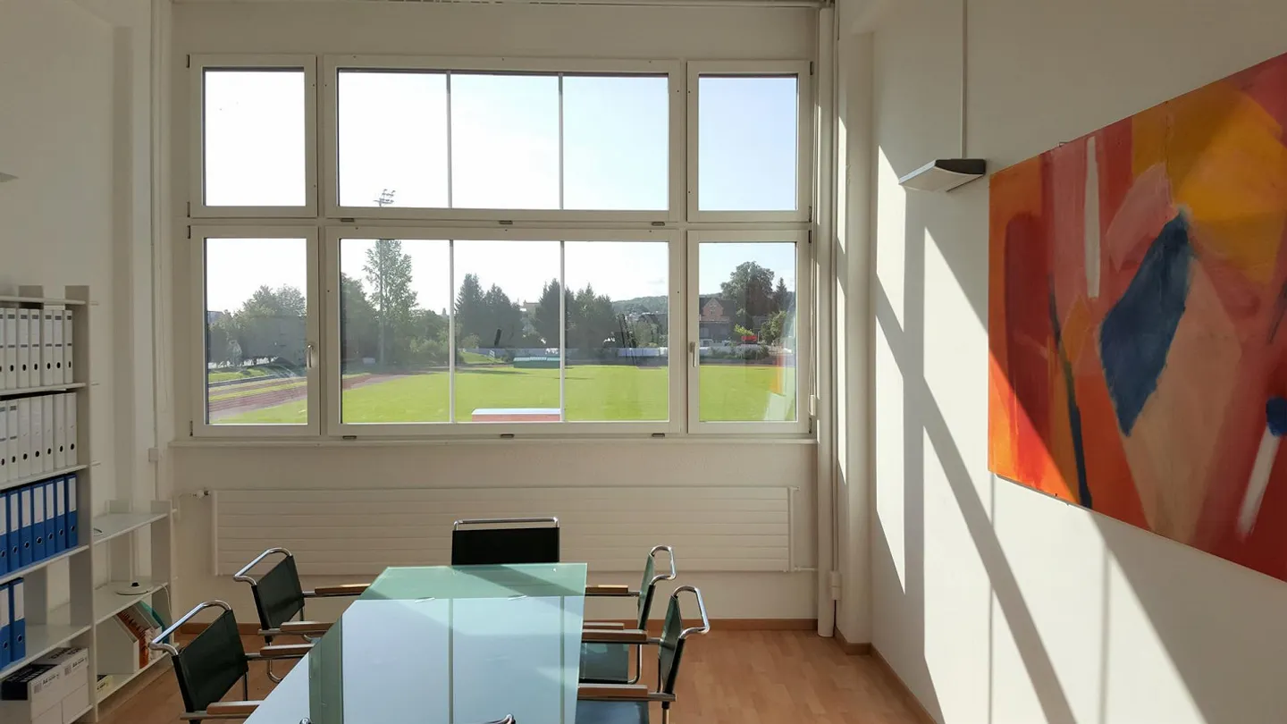 Toller Praxis oder Büroraum mit Blick ins Grüne - Foto 2 von 8