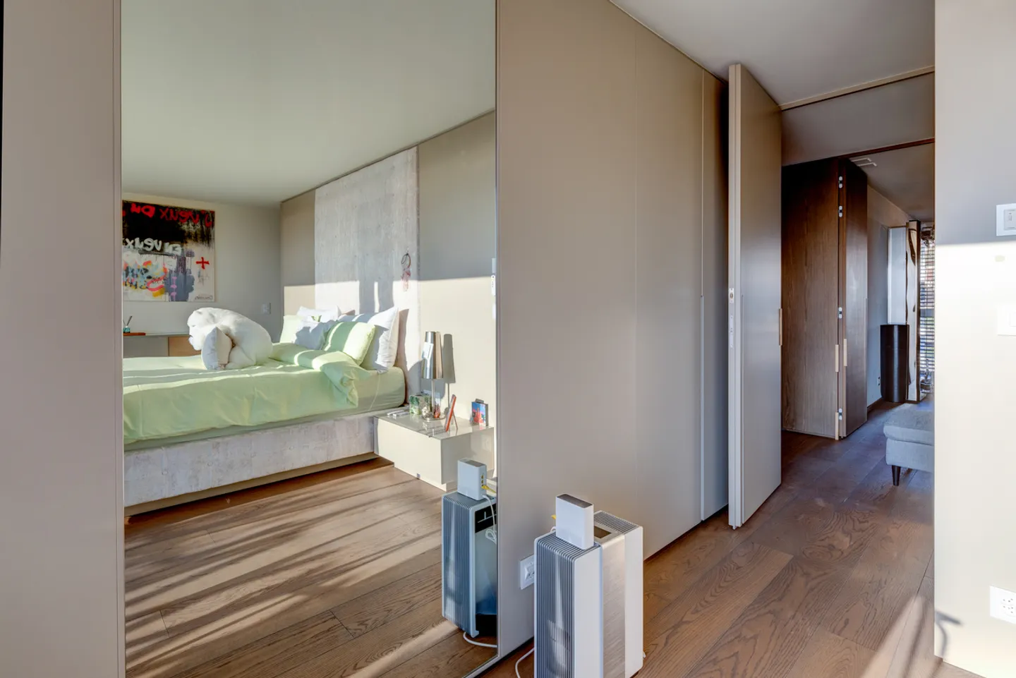 Contemporary penthouse with panoramic view, terrace in Lutry - Photo 6 of 13