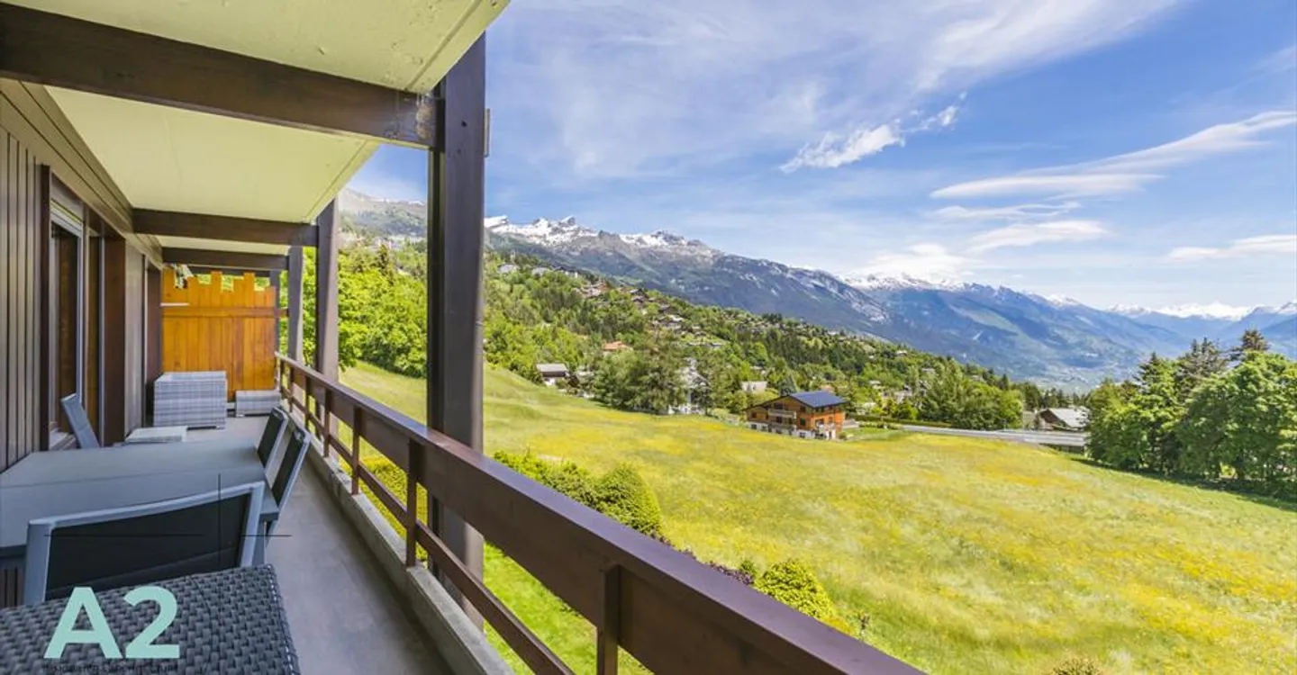 Appartamento Ristrutturato con Vista - Foto 4 di 13