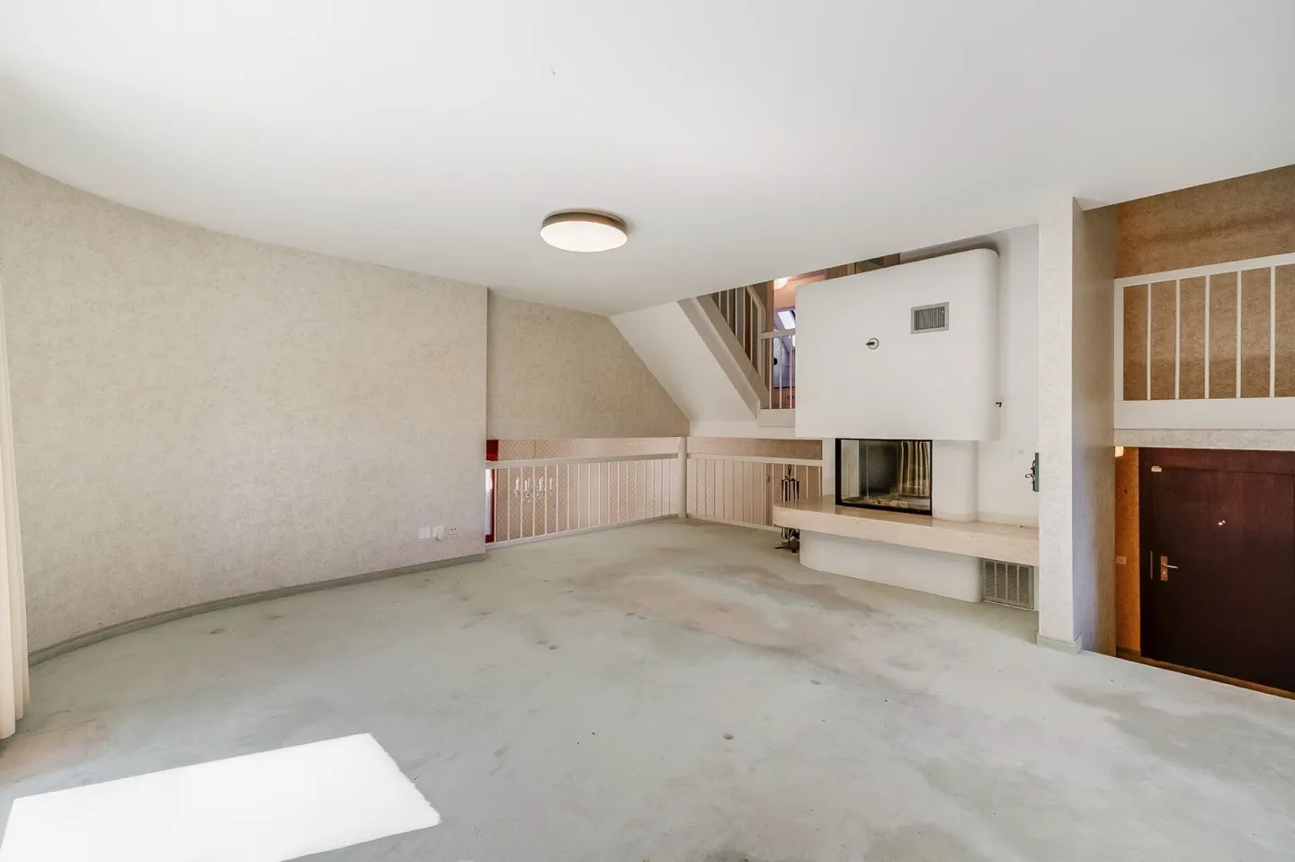 Maison individuelle indépendante sur grand terrain dans un endroit calme - Photo 8 sur 13