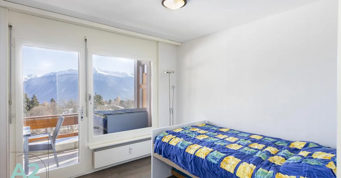 Appartamento Ristrutturato con Vista - Foto 9 di 13