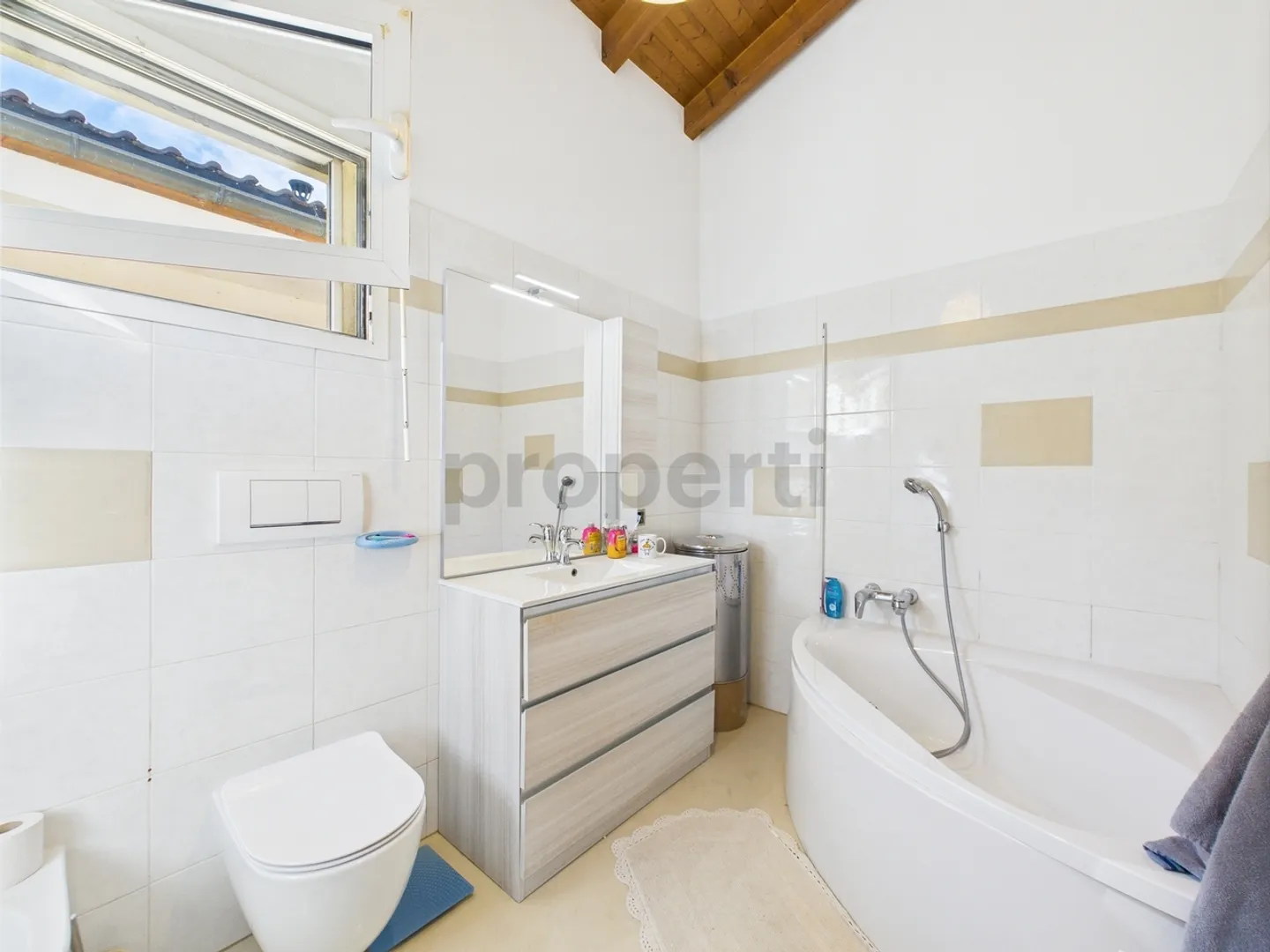 Paix et Nature : Belle Maison avec Grand Jardin - Photo 8 sur 13