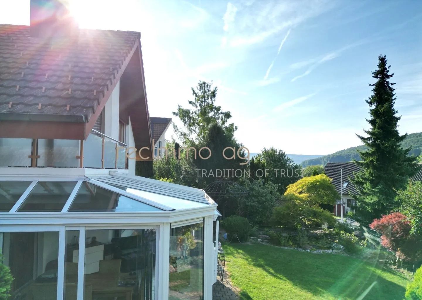Esclusiva casa di 4,5 stanze in Kohlibergstrasse a Zuzgen - Pace, comfort e vista mozzafiato sulle montagne - Foto 4 di 13