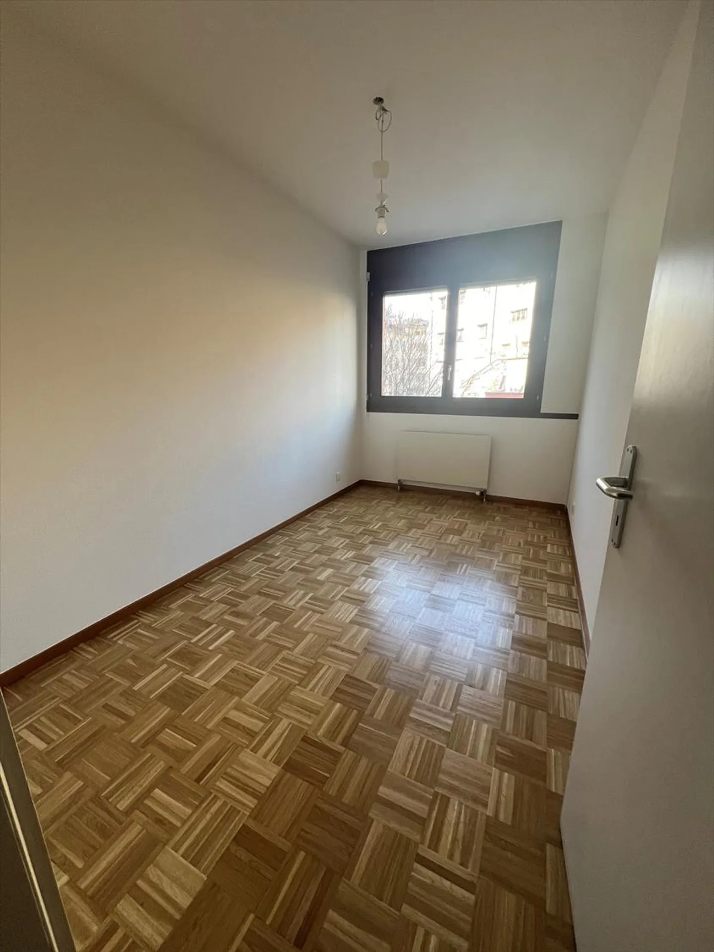 Appartamento di circa 64 m2 - 2 camere - cucina - Foto 4 di 8
