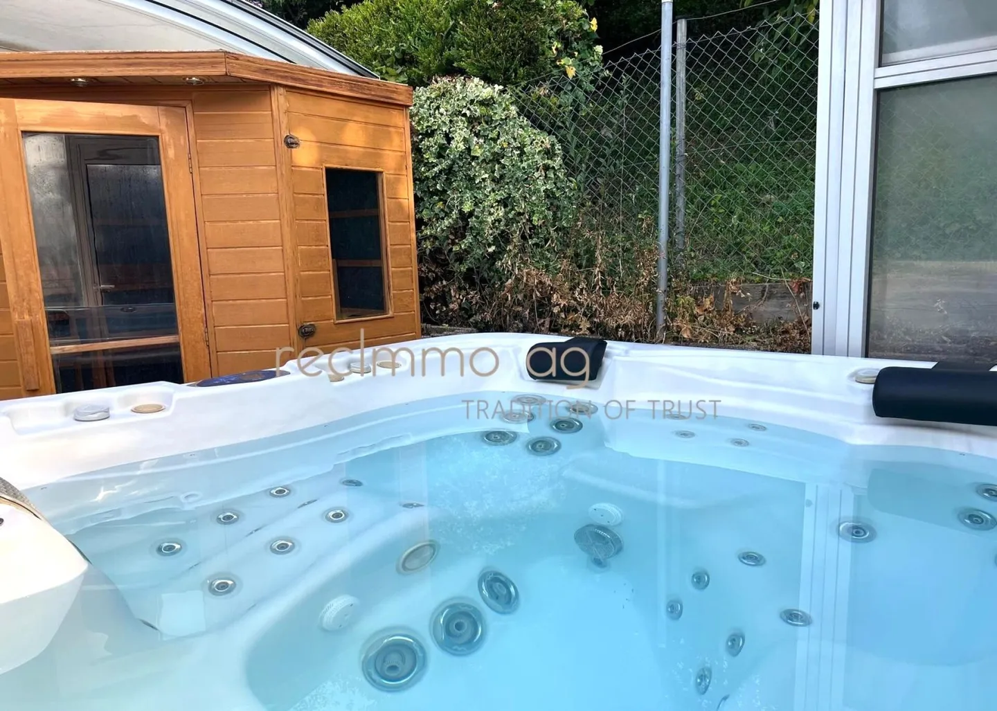 Esclusiva casa di 4,5 stanze in Kohlibergstrasse a Zuzgen - Pace, comfort e vista mozzafiato sulle montagne - Foto 7 di 13