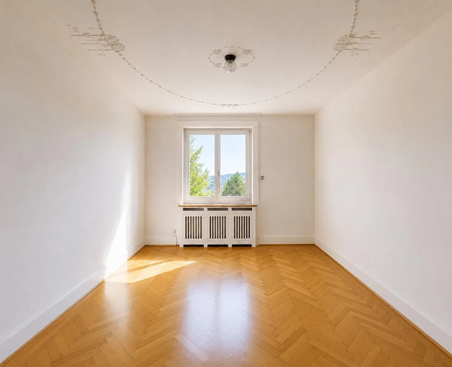 Bijou résidentiel élégant après une rénovation complète - Photo 4 sur 10
