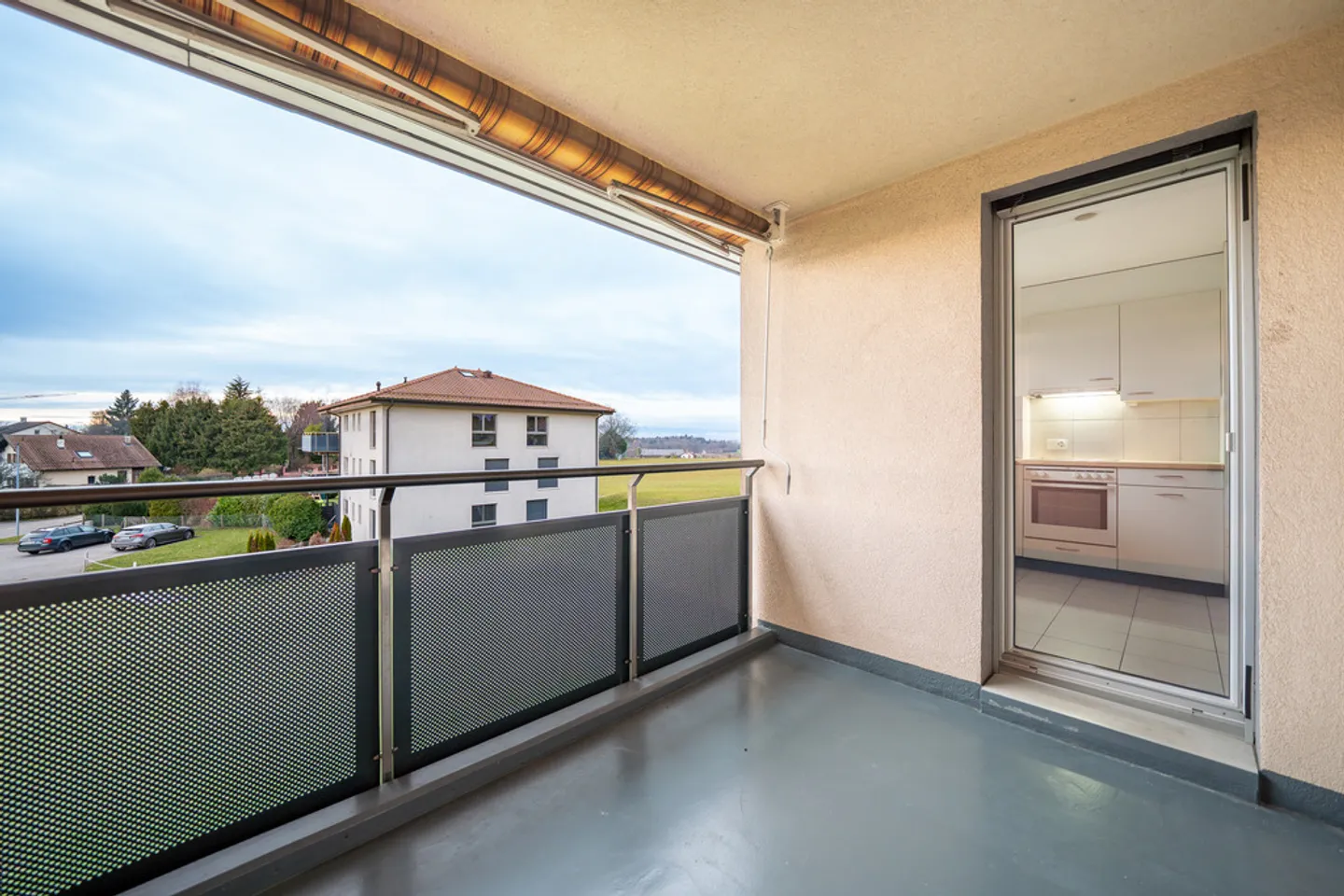 Appartamento luminoso in affitto! - Foto 5 di 8