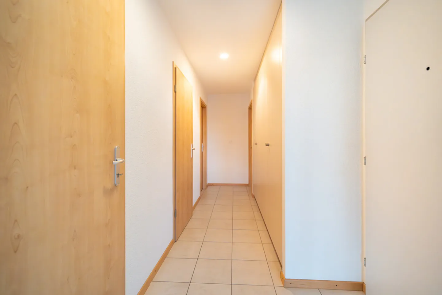 Appartamento luminoso in affitto! - Foto 6 di 8