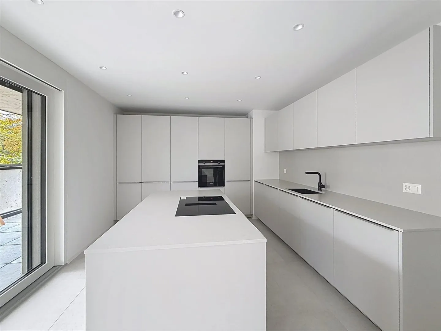 Very nice new apartment with terrace and garden in a small co-ownership in Bellevue - Photo 4 of 9