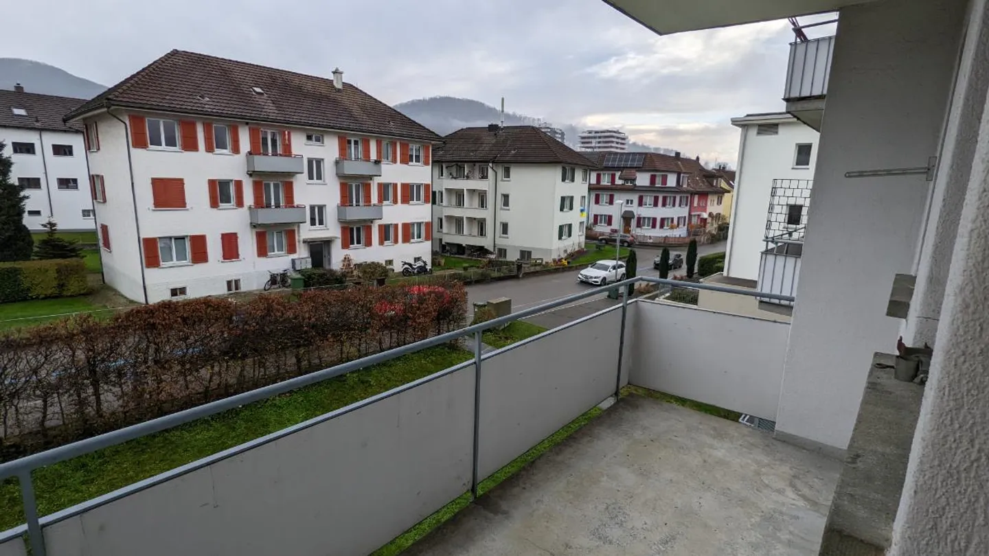 Appartamento 1.5 locali in una posizione tranquilla - Foto 2 di 5