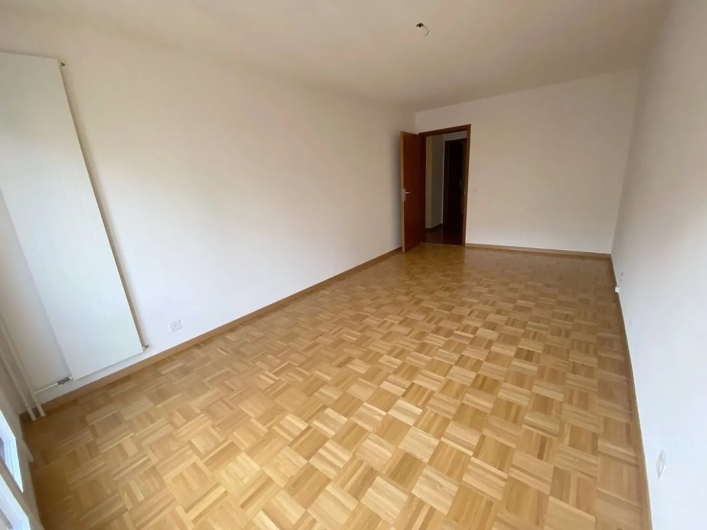 ERSTER NETTOKAUF GRATIS - Apartment in der Nähe der Innenstadt - Foto 3 von 7