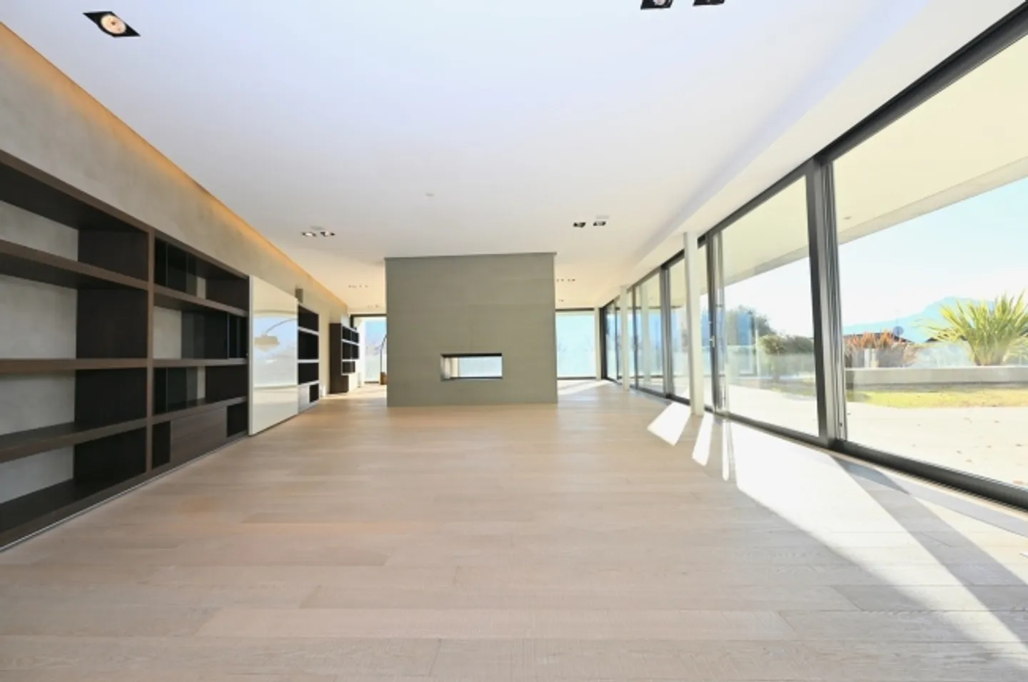 «Moderne Villa mit Panoramablick und Bauland von 1'000 m2» - Foto 6 von 20