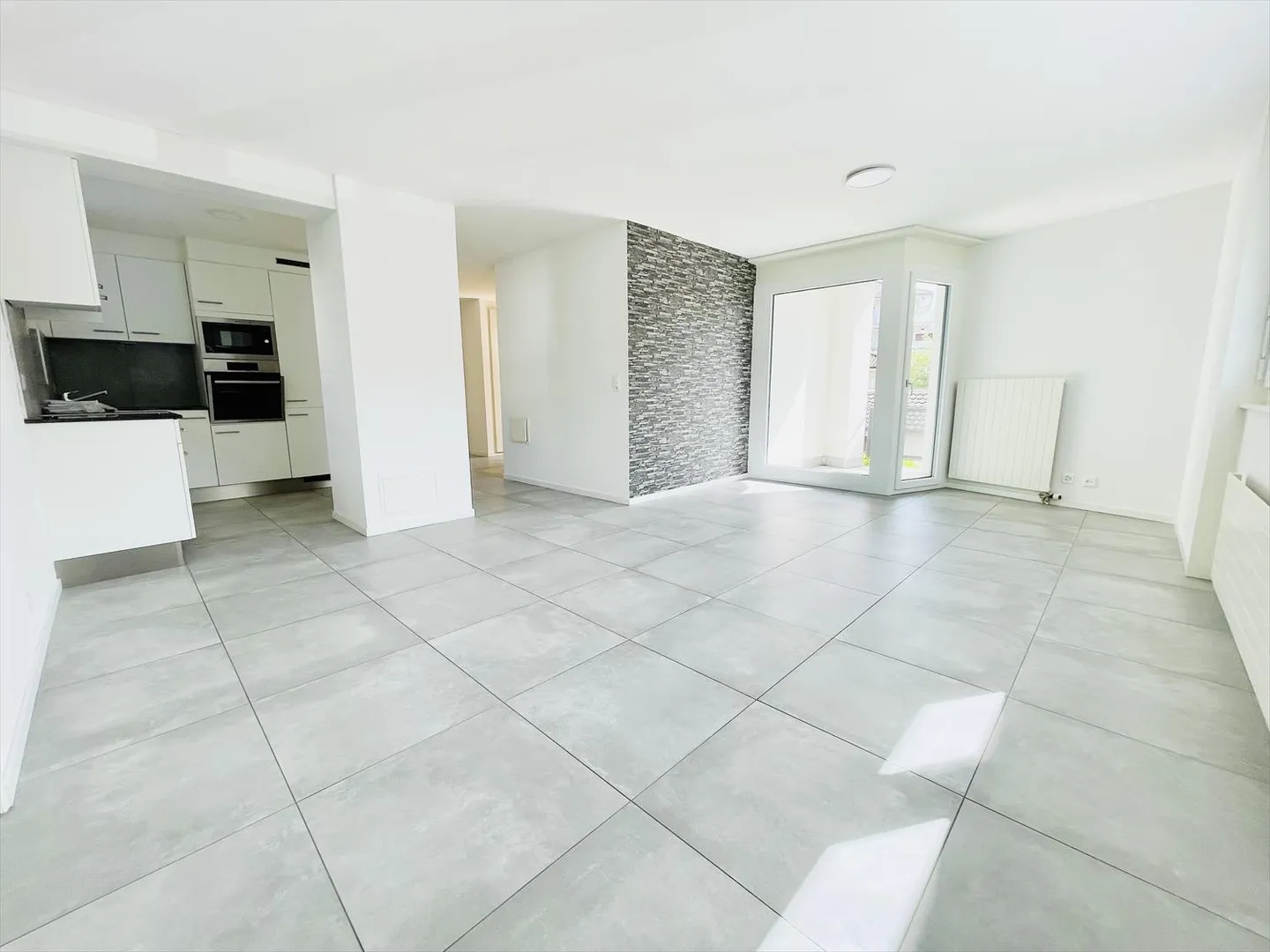 Appartamento di 3 stanze di 72 m2 - Foto 2 di 14