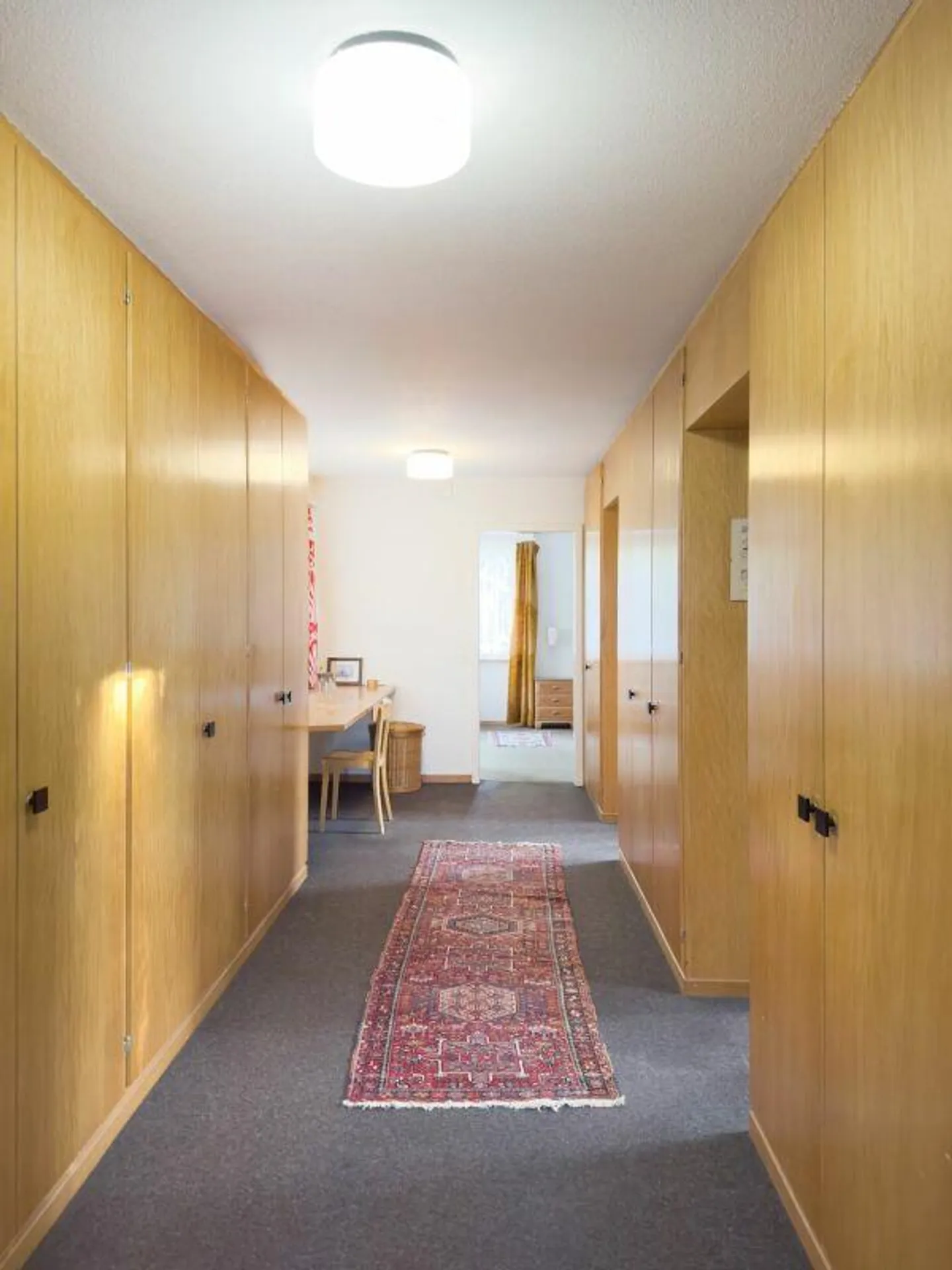 Detached 5-room single-family house in bungalow style in sunny location with versatile development opportunities - Photo 12 of 30