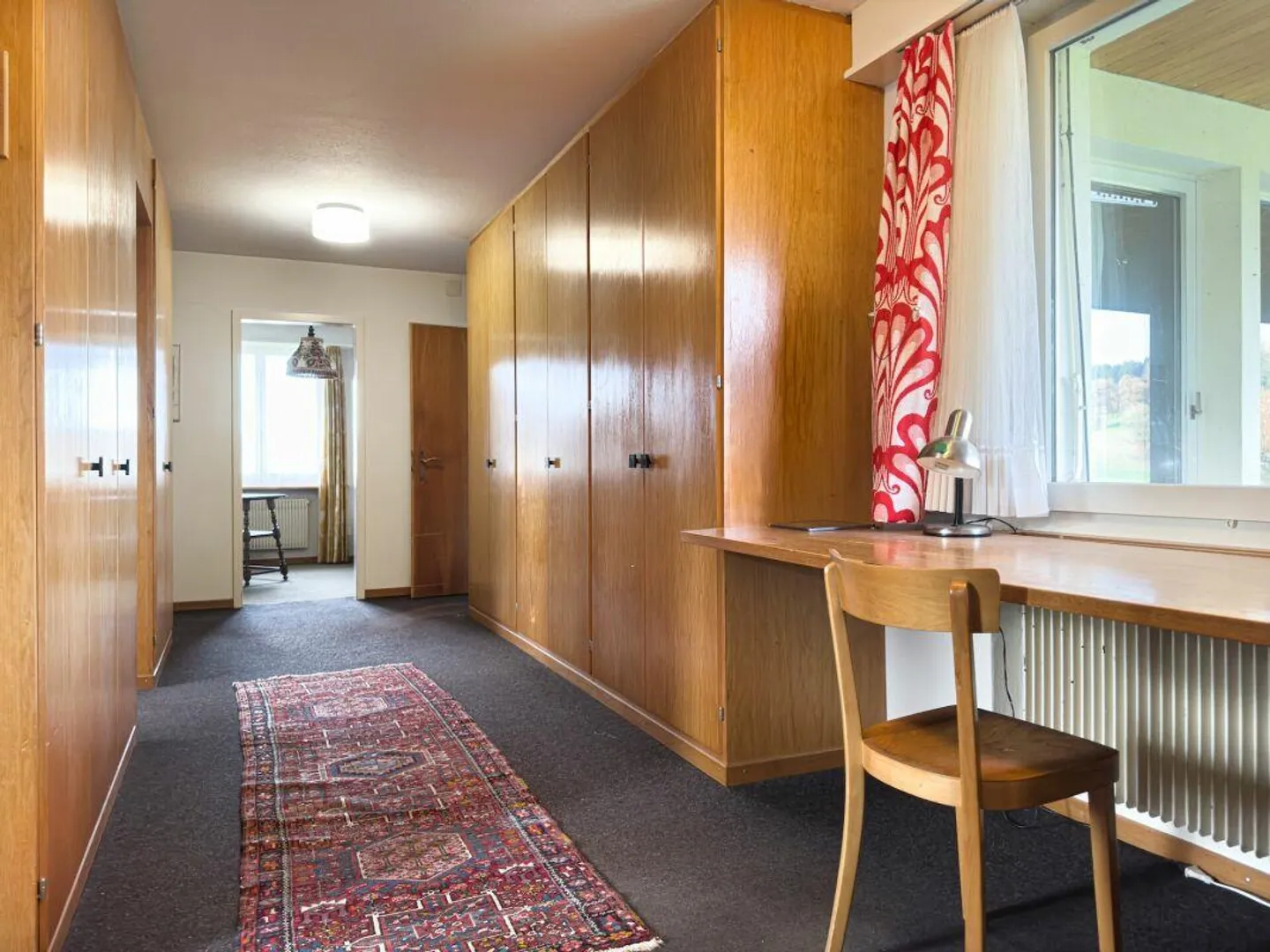 Detached 5-room single-family house in bungalow style in sunny location with versatile development opportunities - Photo 13 of 30