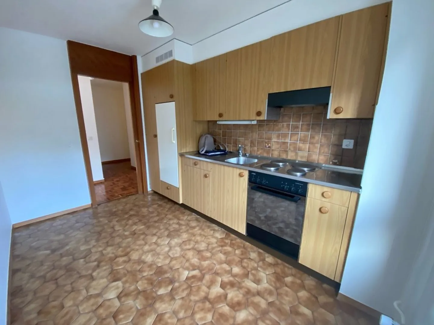 ERSTER NETTOKAUF GRATIS - Apartment in der Nähe der Innenstadt - Foto 6 von 7