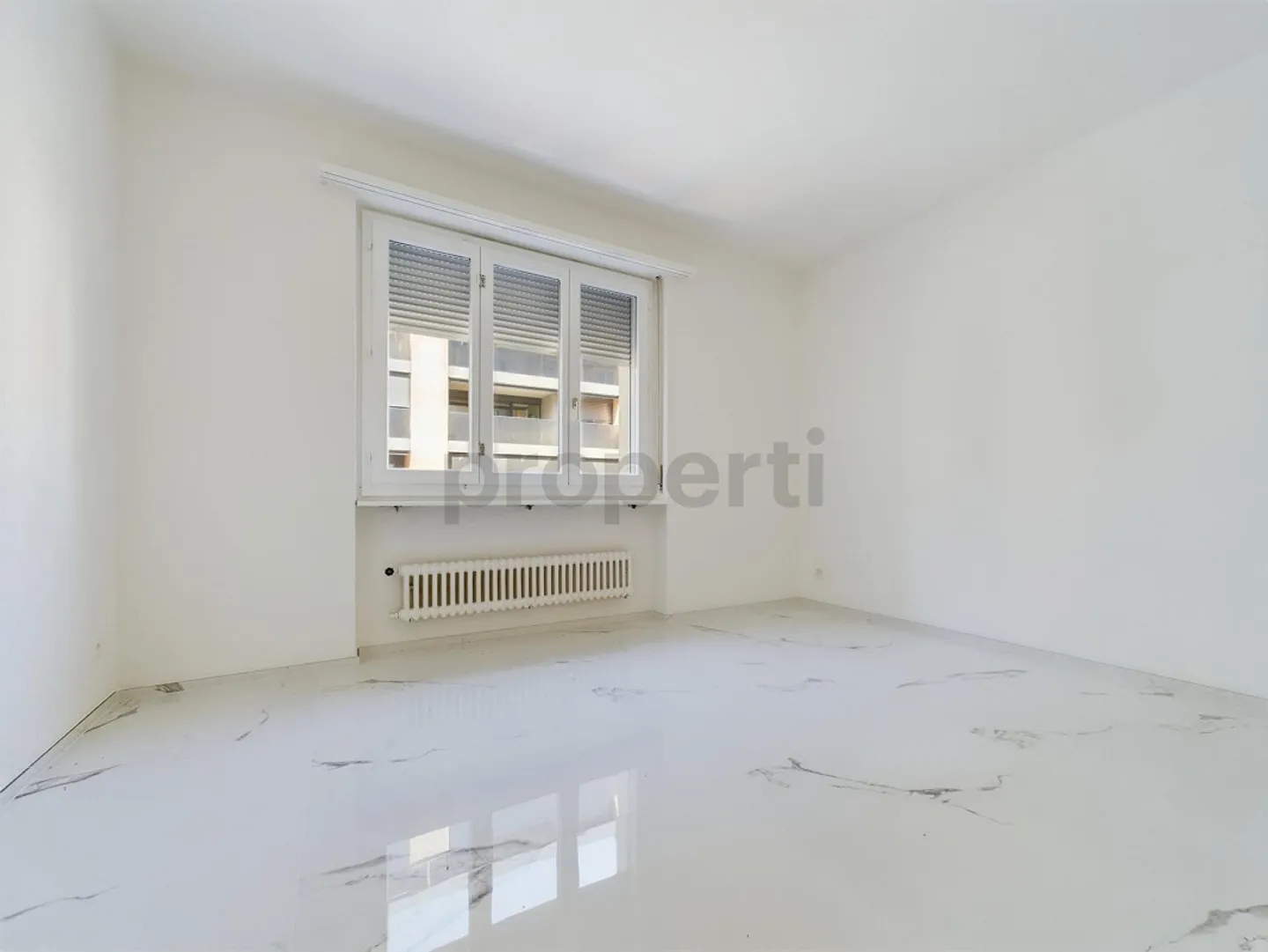 Modern and bright 4.5-room apartment in Locarno - Photo 8 of 10