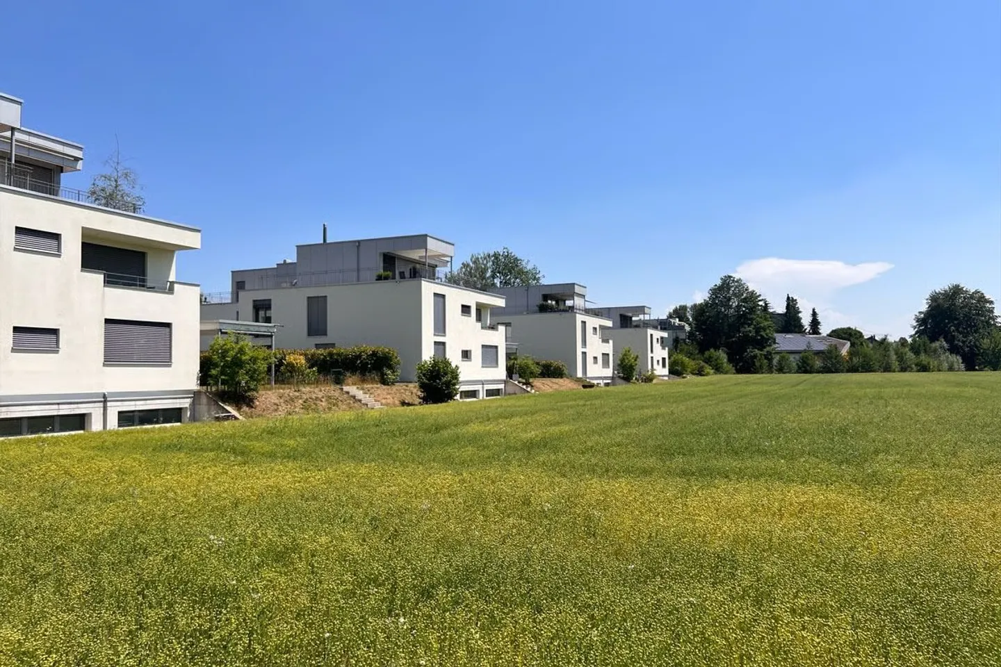 Exklusive 4,5 Zimmern Duplex-Attikawohnung mit Galerie - Photo 1 of 12