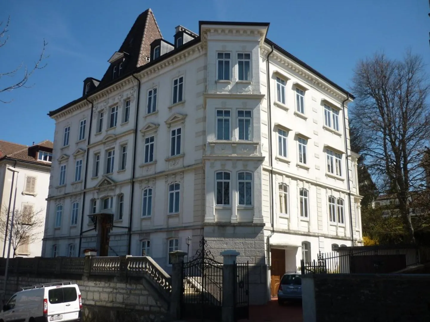 01924 - Appartement 4 pièces - Commerce 17 - La Chaux-de-Fonds - Photo 1 sur 1