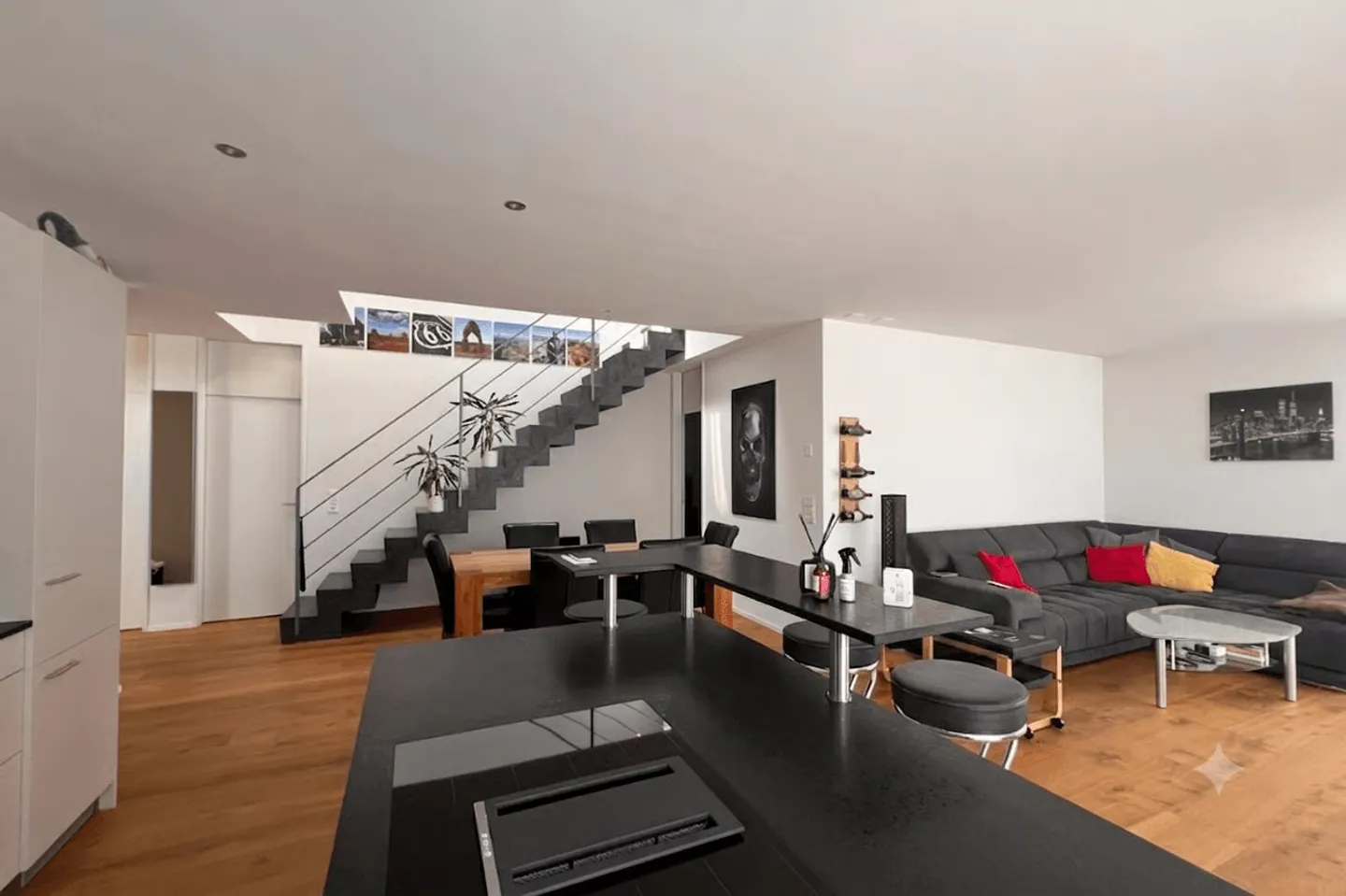 Exklusive 4,5 Zimmern Duplex-Attikawohnung mit Galerie - Photo 4 of 12