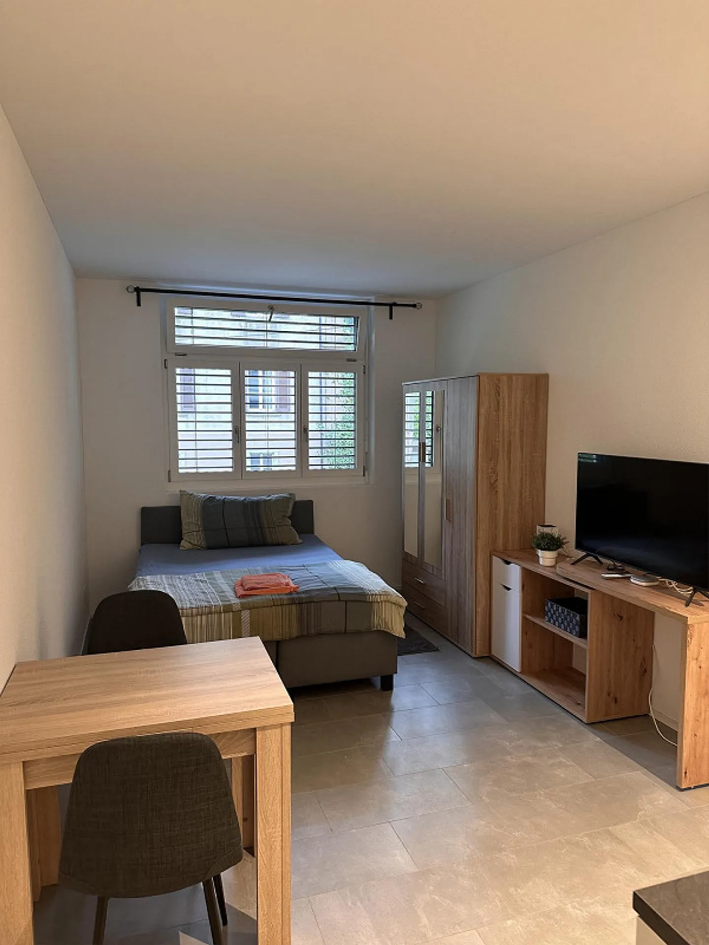 Appartement moderne 1,5 pièces - Photo 1 sur 4