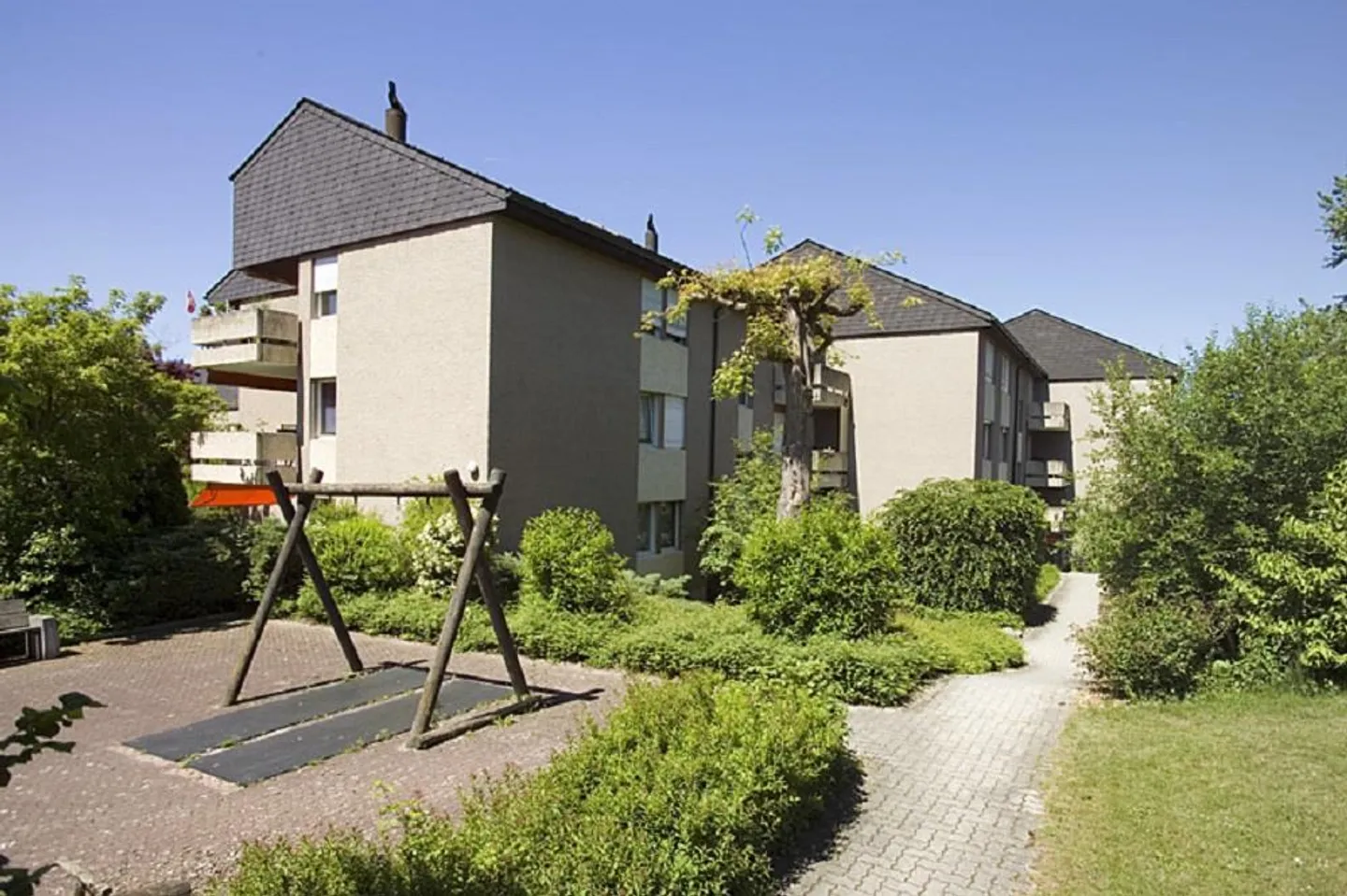 Gemütliche Wohnung mit Balkonen - Foto 9 von 9