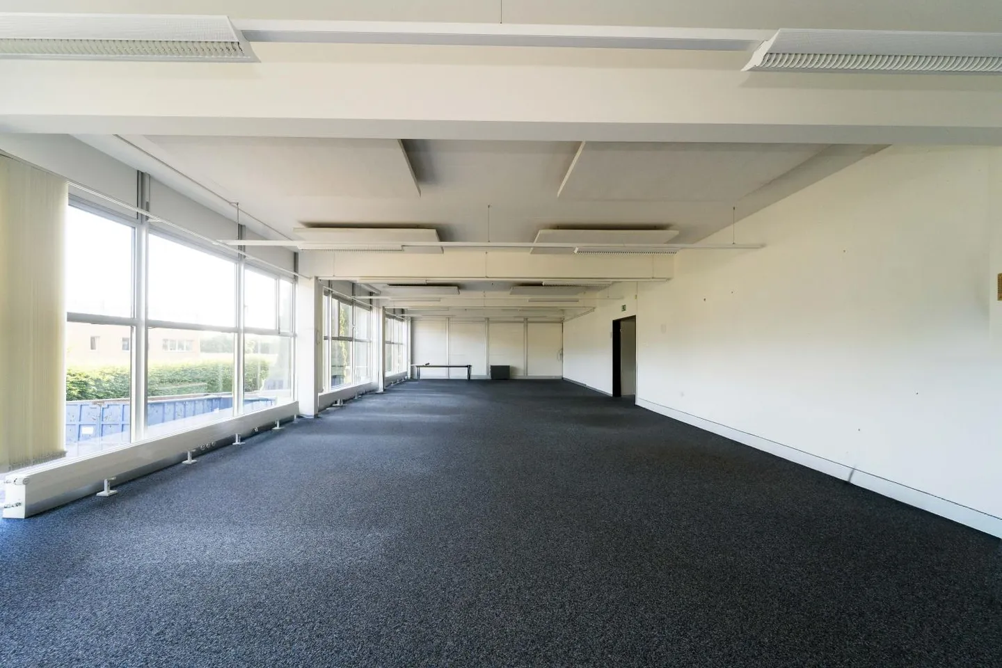 Edificio industriale e amministrativo di 960 m2 in affitto - Foto 7 di 21