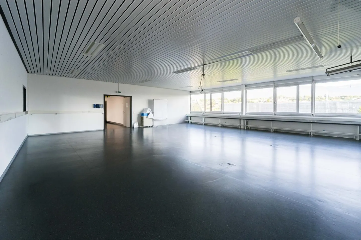 Edificio industriale e amministrativo di 960 m2 in affitto - Foto 16 di 21
