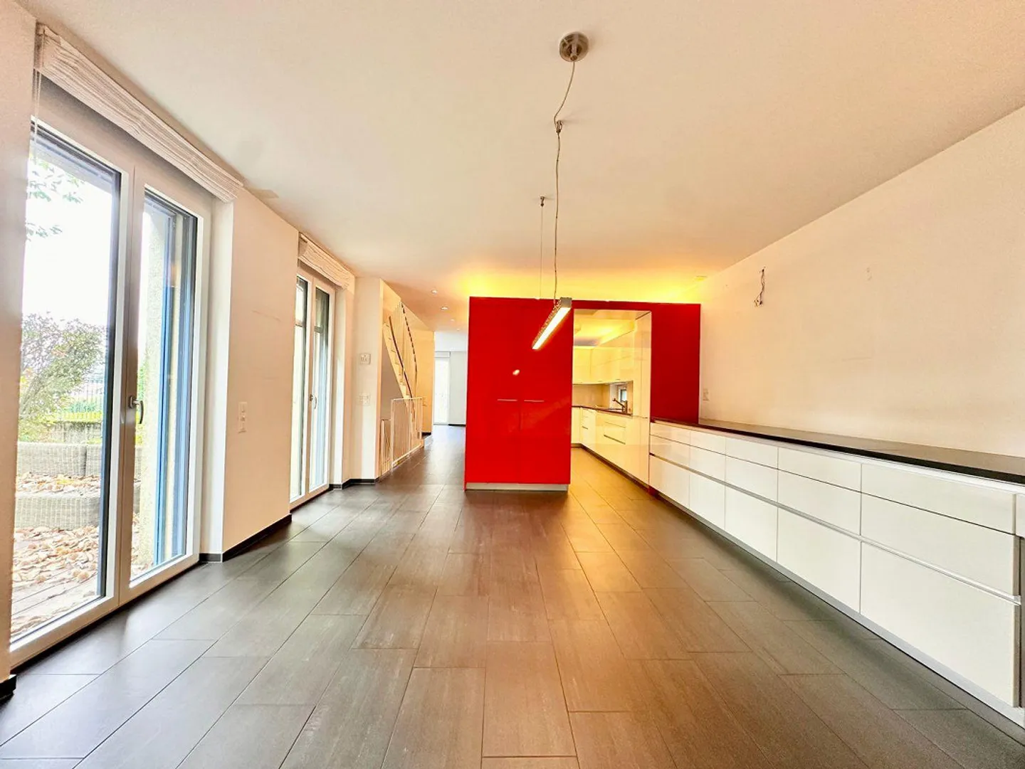 Independent Villa with Energy Efficiency and Private Garden – Quiet Residential Area near Lugano - Photo 9 of 30